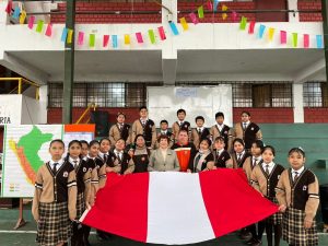 FIESTAS PATRIAS BANDERAA